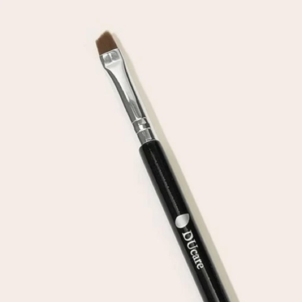 Eyebrow Brush
